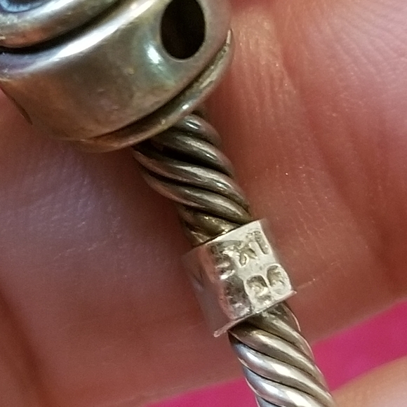 Beautiful Bali Design Sterling Silver Cable Bracelet with Purple Stone End Caps - Picture 9 of 10